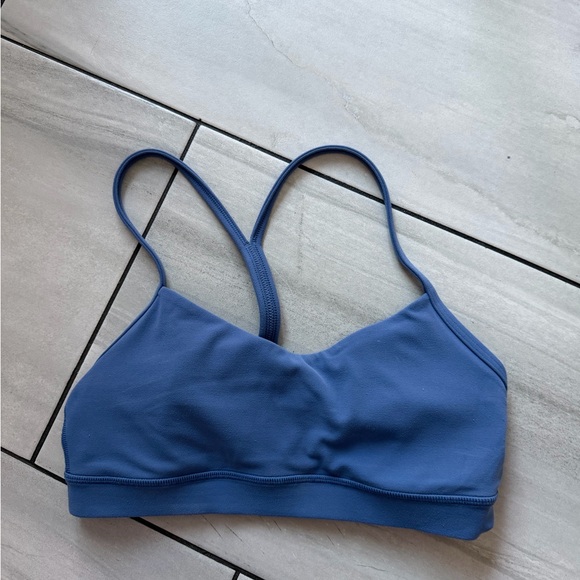 ALO Yoga Tops - ALO Yoga Strappy Tank Top in Blue